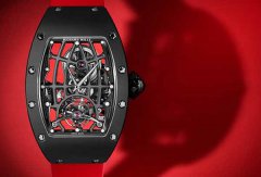 理查德米勒腕表表带太紧处理技巧集锦（轻松调整佩戴舒适度的方法）